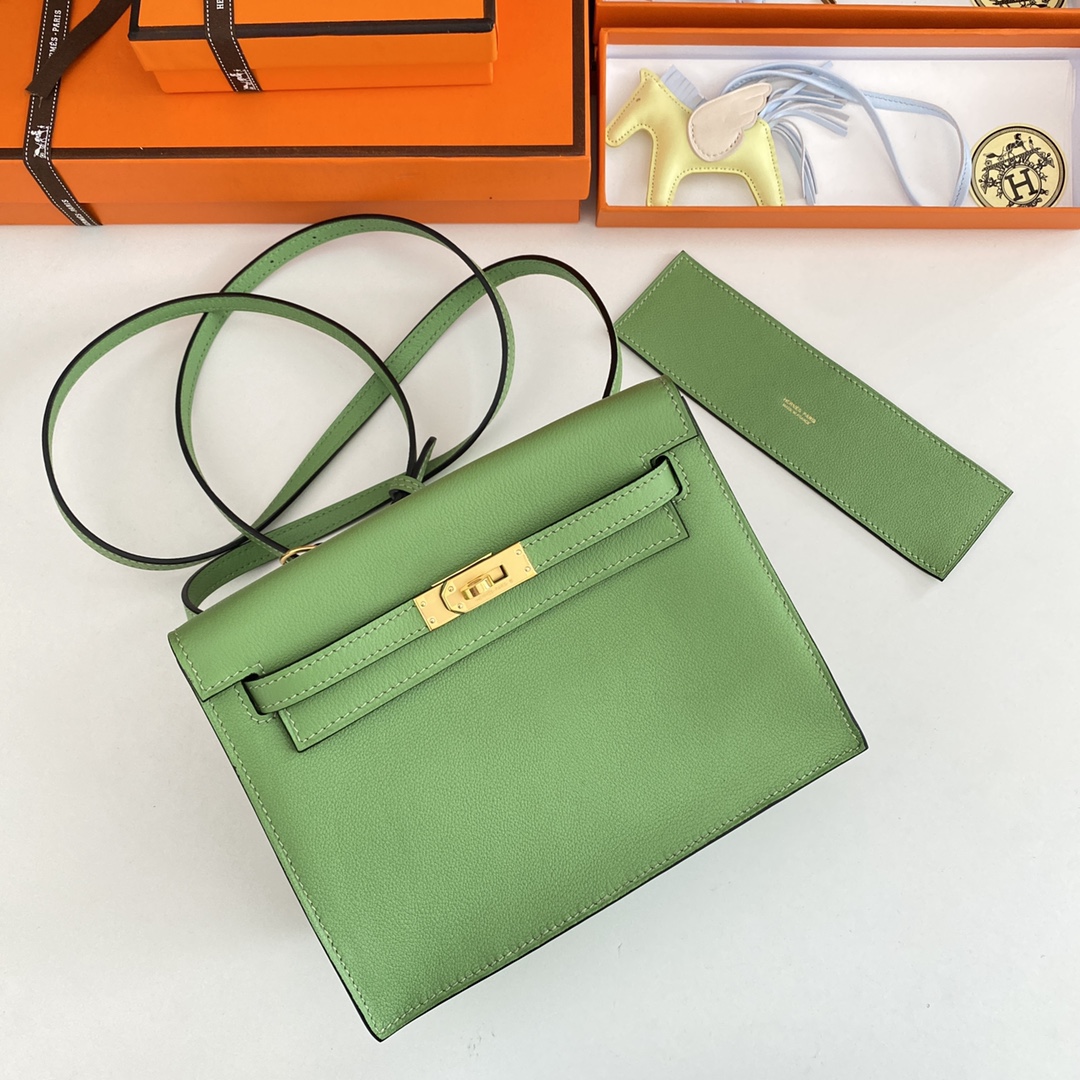 Hermes Kelly Danse Evercolor Bag In Green Kiwi Color